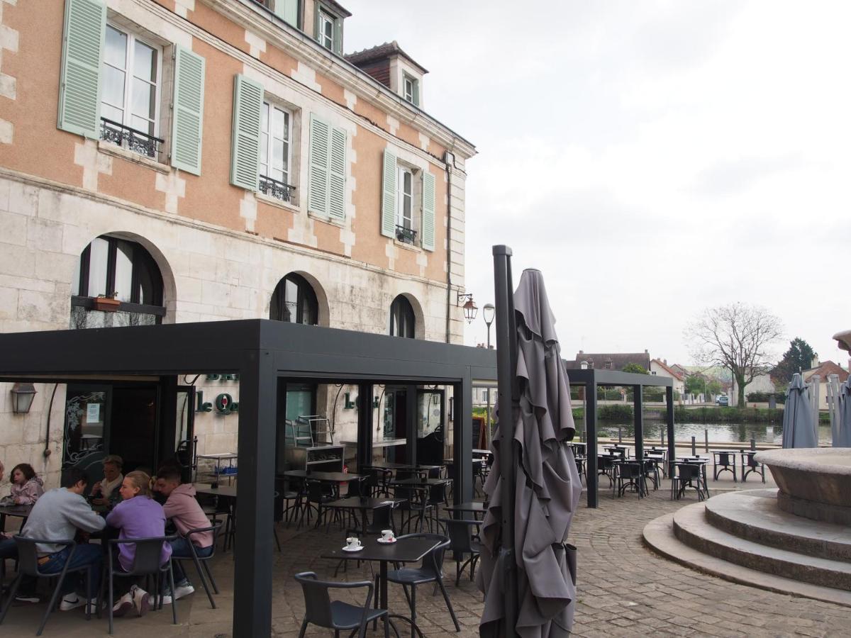 Le Mont Brenn Apartment Auxerre Exterior photo